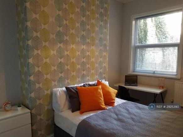 4 bed Terraced to rent Image 4