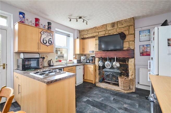 2 bed Terraced for sale Image 12