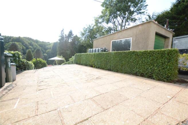 Patio/Parking