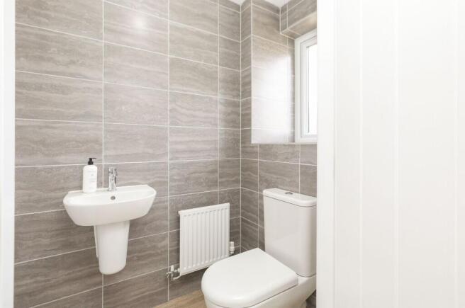 3 bed Terraced for sale Image 10