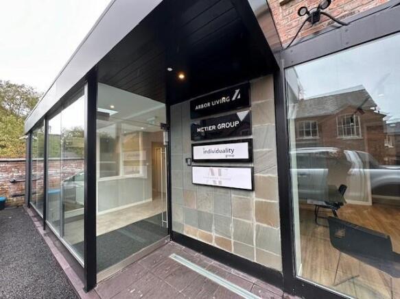 Clifton Square - External