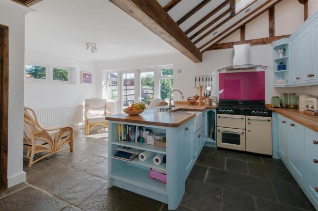 Kitchen.jpg