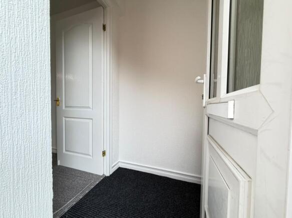 2 bed Terraced Bungalow for sale Image 6