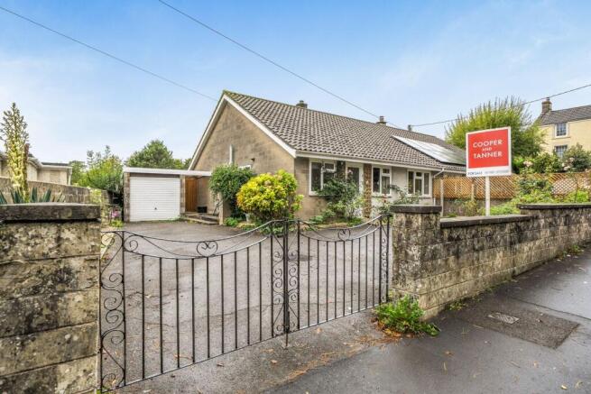 2-bed semi-detached on Waterloo Road, Shepton Mallet, BA4, £225,000