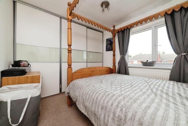 2 bed Terraced for sale Image 9