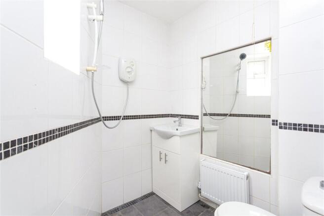 3 bed Semi-Detached for sale Image 12