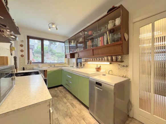 3 bed Detached Bungalow for sale Image 10