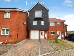 5, Thorney Hall Close, Stowmarket IP14 5AZ