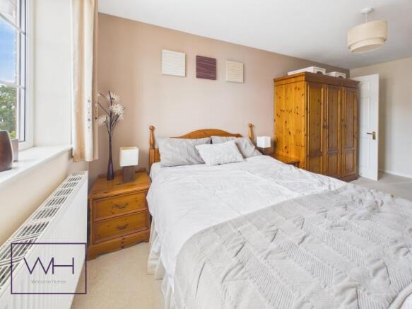 4 bed Detached for sale Image 10