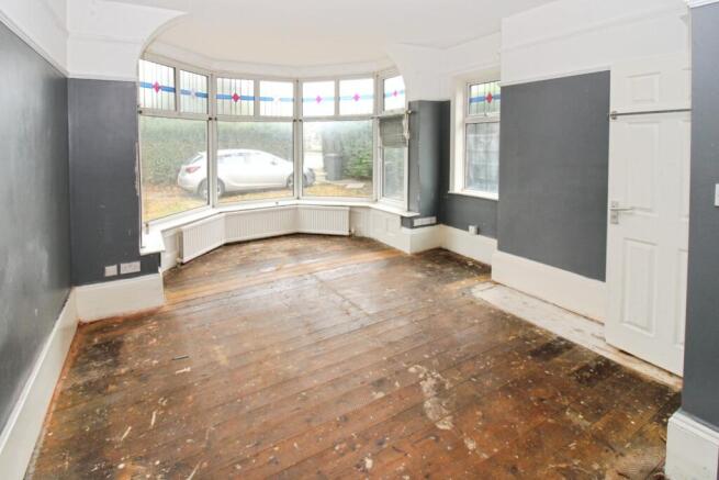 8 bed Detached for sale Image 4