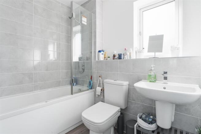 27 Gateway grove 23.jpg