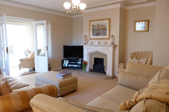 Elegant Lounge