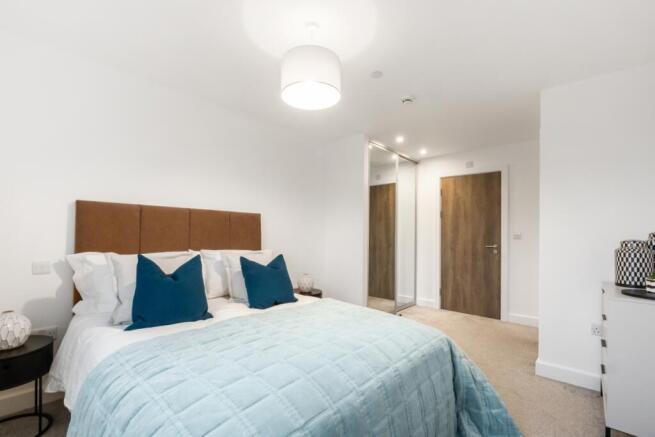 3 bed Flat to rent Image 7