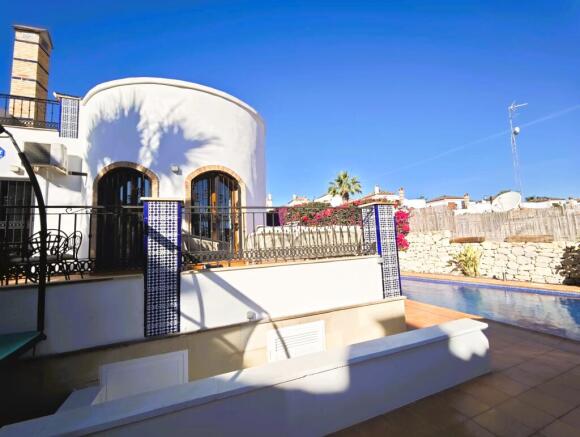 Algorfa-La-Finca-Golf-Resort-4-bed-Villa (1)