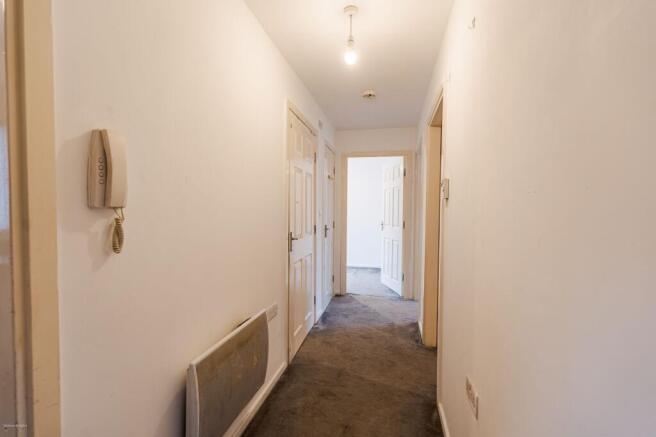 2 bed Apartment for sale Image 7
