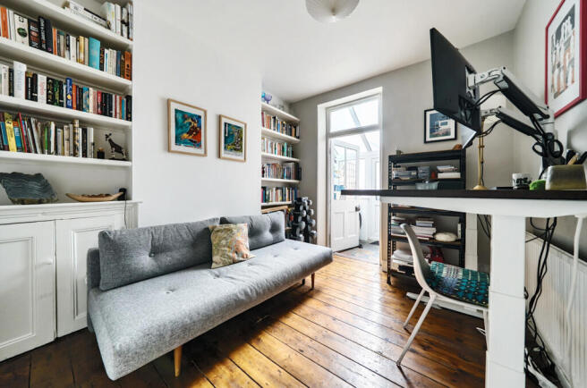 1336437-3-689f503...