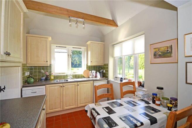 Kitchen/Breackfast R
