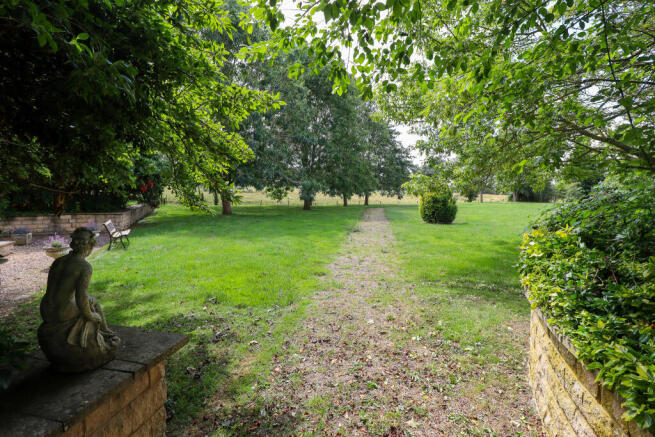 Communal gardens