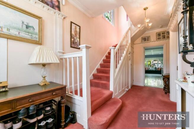 THORNBURY AVENUE-1.jpg