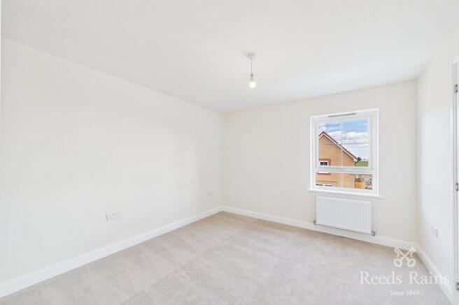 3 bed Detached to rent Image 7