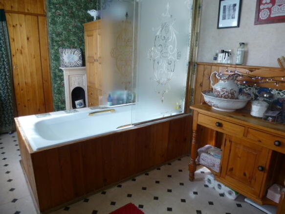Photo 10
