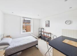Flat 3, 6, Eskdale Terrace, Jesmond, Newcastle Upon Tyne NE2 4DN