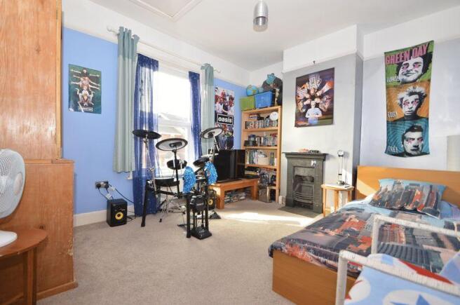 Photo 5
