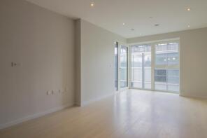 1408, 2 Cassia Point, Glasshouse Gardens, Stratford, London E20 1HW