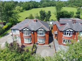 10, Heights Lane, Oldham OL1 2SA
