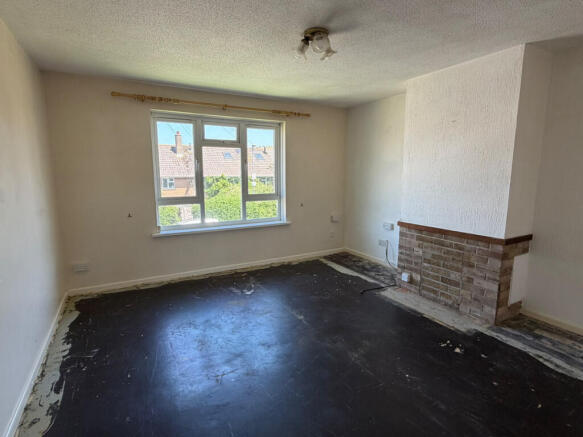 Canberra Crescent, Weymouth, DT3 6 photo 4