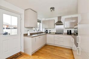 17, Beckwith Grove, Thurcroft, Rotherham S66 9FJ
