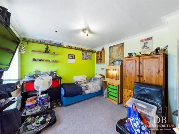 CAM00603P1-PR0011-STILL06.jpg