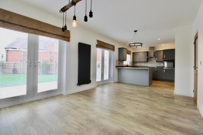 Kitchen diner