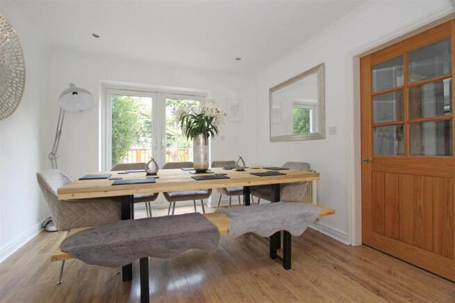 Dining Room.jpg