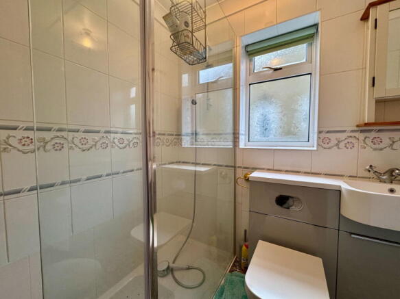 2 bed Semi-Detached Bungalow for sale Image 6