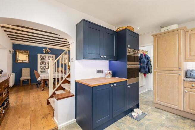 3 bed Cottage for sale Image 11