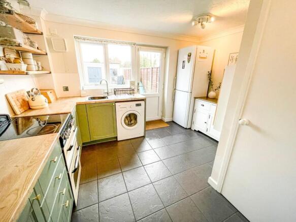 tlc_5db1b266-e21b-45dc-a156-c49449a5f9e9_828beee.j