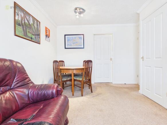 cam01332g0pr0689still008