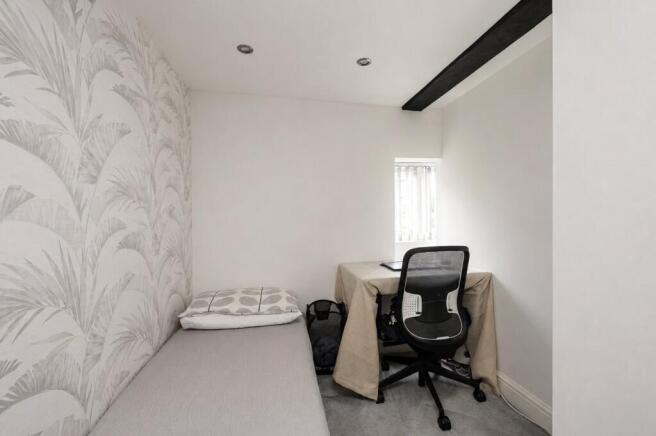 2 bed Terraced for sale Image 11