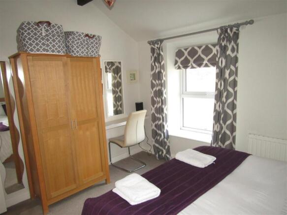 2 bed Apartment for sale Image 5