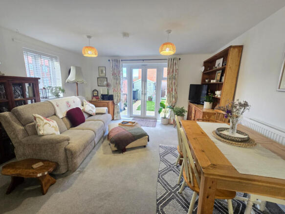 WhatsApp Image 2026-01-17 at 15.05.44 (1).jpeg