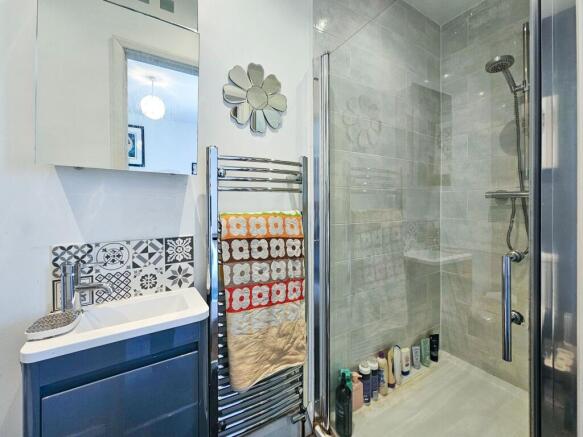 Ensuite