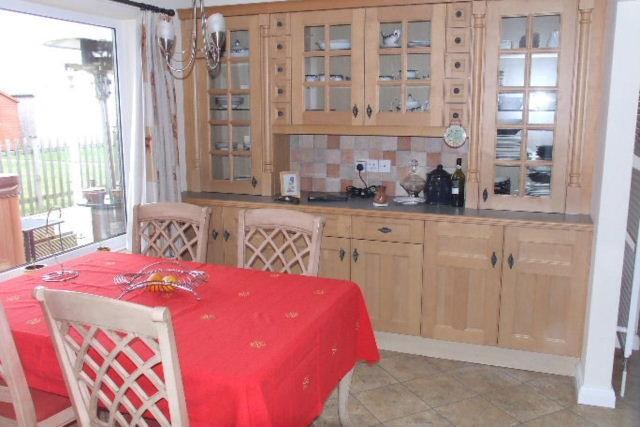 Dining/Breakfast Rm