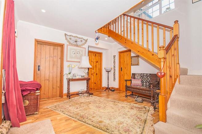 Entrance Hallway 