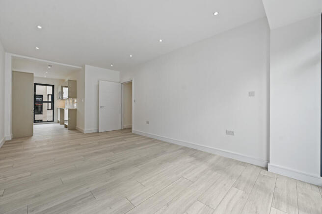 CS - Flat 5, 320 Station Road - 27 (1)
