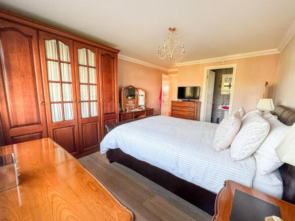 bed 1 image 2