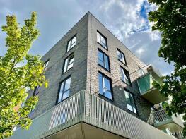 Flat 42, 2 Lattice Court, Leonora Walk, Campbell Park, Milton Keynes MK9 4BA