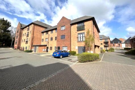 Carter Court, Hook, Hampshire, RG27