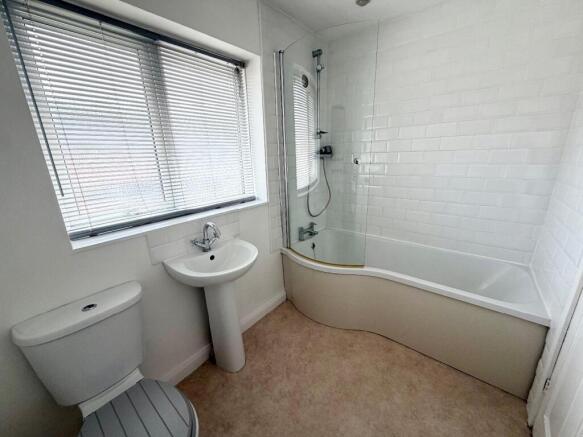 3 bed Terraced for sale Image 10