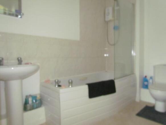 Bathroom/w.c: